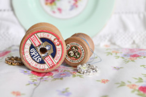 brother_vintage_spools_01