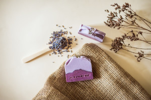 Almara_Soap_Lavender_Fields