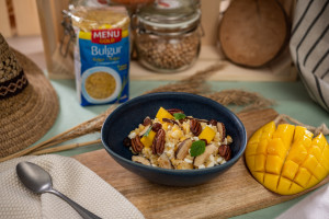 MENU GOLD_Bulgurovy salat s mangem a orechy